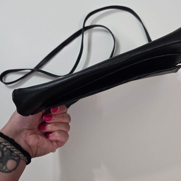 Summer & Rose black crossbody - Picture 7 of 15